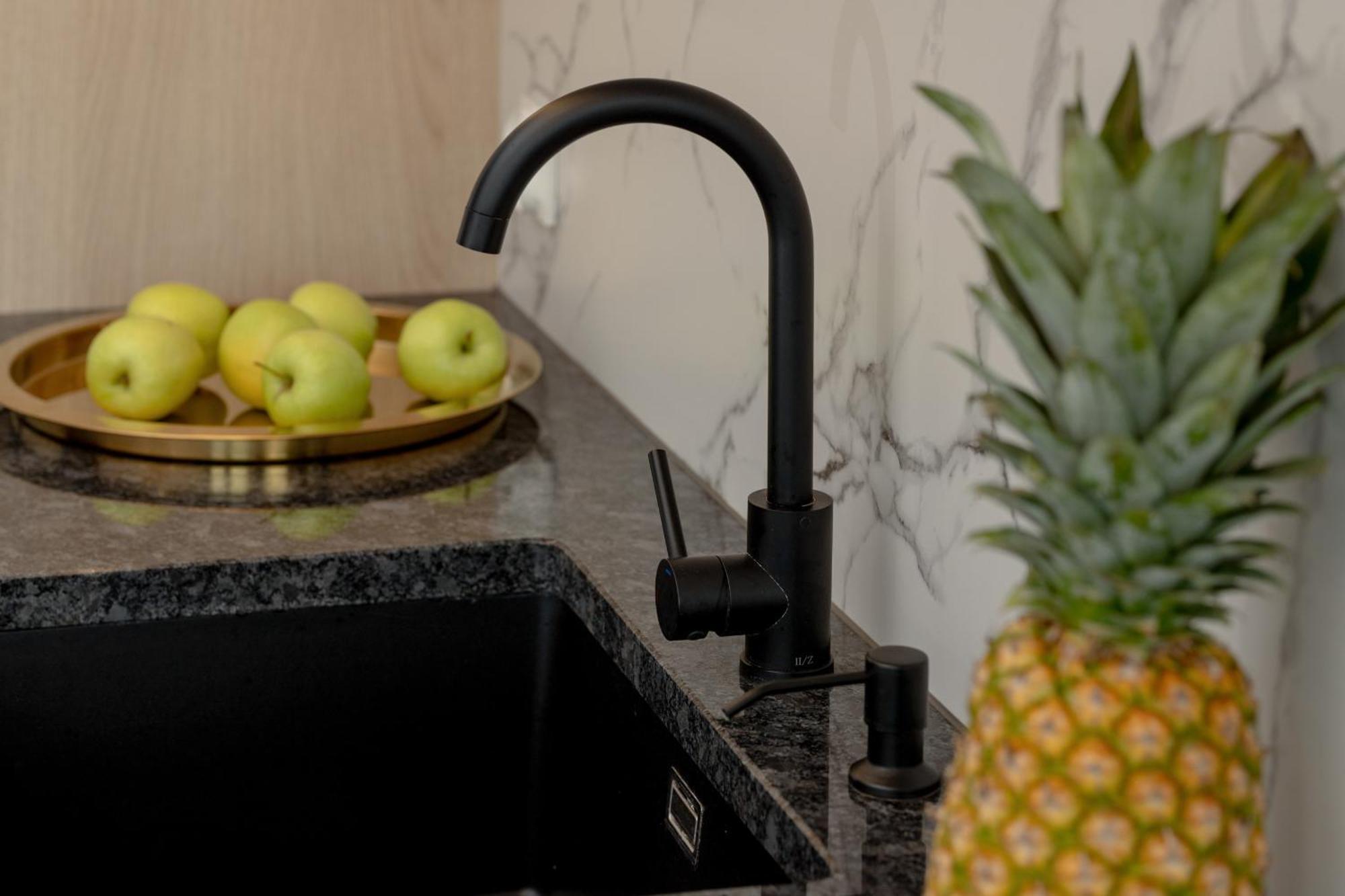 Apartport Wyjatkowe Apartamenty Z Widokiem Na Port W Gdyni By Noclegi Renters Гдиня Екстер'єр фото